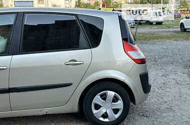 Минивэн Renault Scenic 2006 в Киеве