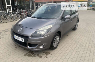 Минивэн Renault Scenic 2010 в Мукачево