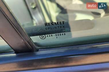 Минивэн Renault Scenic 2003 в Шепетовке