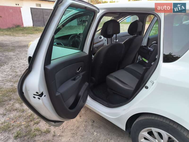 Минивэн Renault Scenic 2012 в Василькове