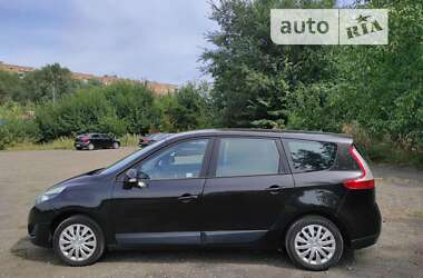 Минивэн Renault Scenic 2010 в Полтаве