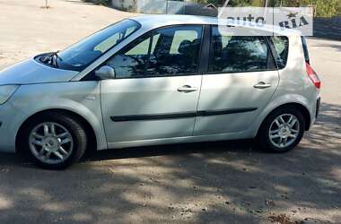 Мінівен Renault Scenic 2004 в Гостомелі