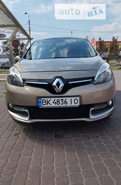 Минивэн Renault Scenic 2013 в Ровно