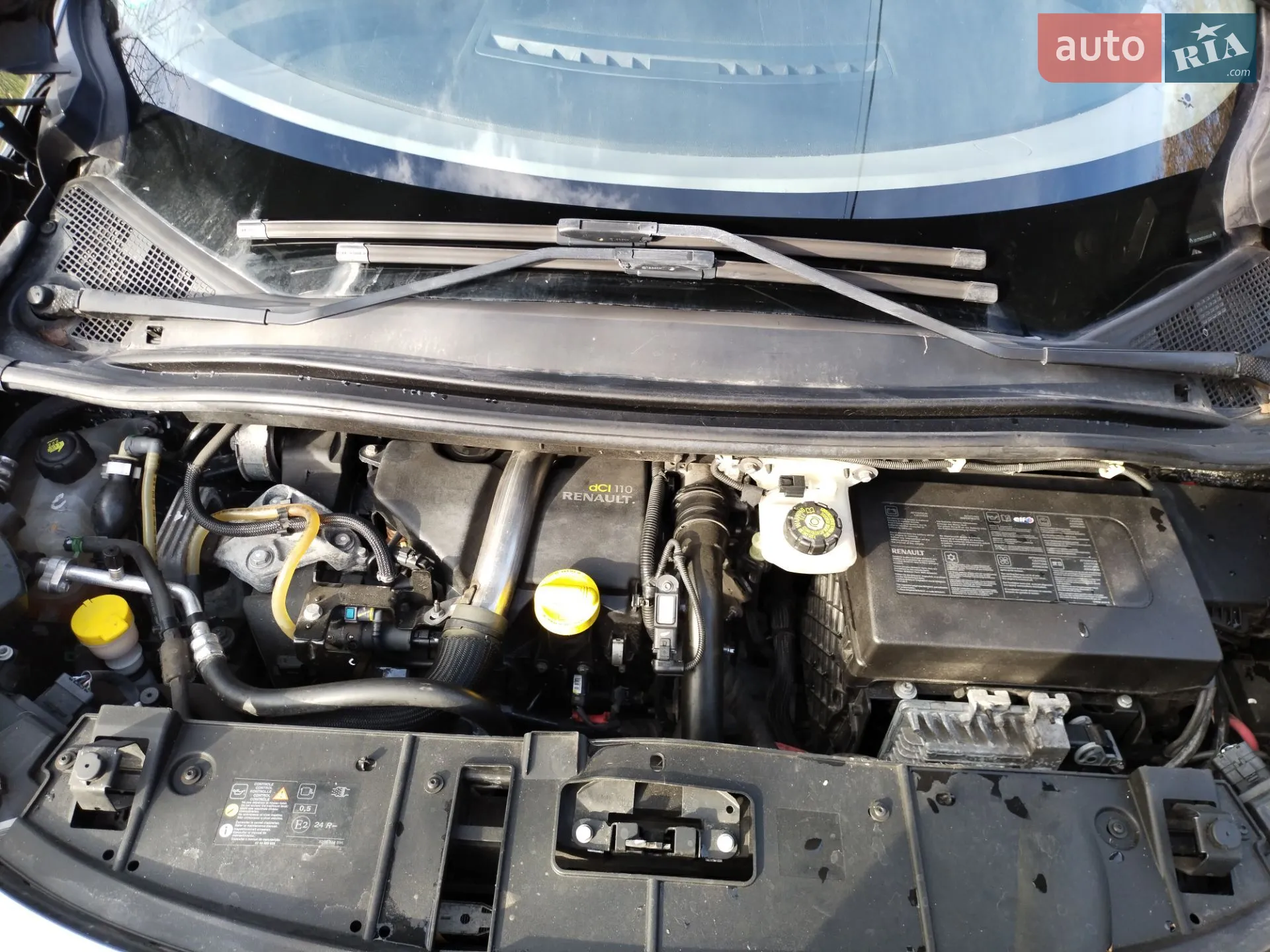 2010 Renault Scenic - мініатюра 18