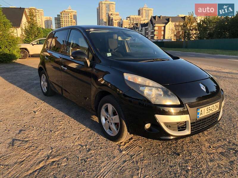 Минивэн Renault Scenic 2009 в Киеве