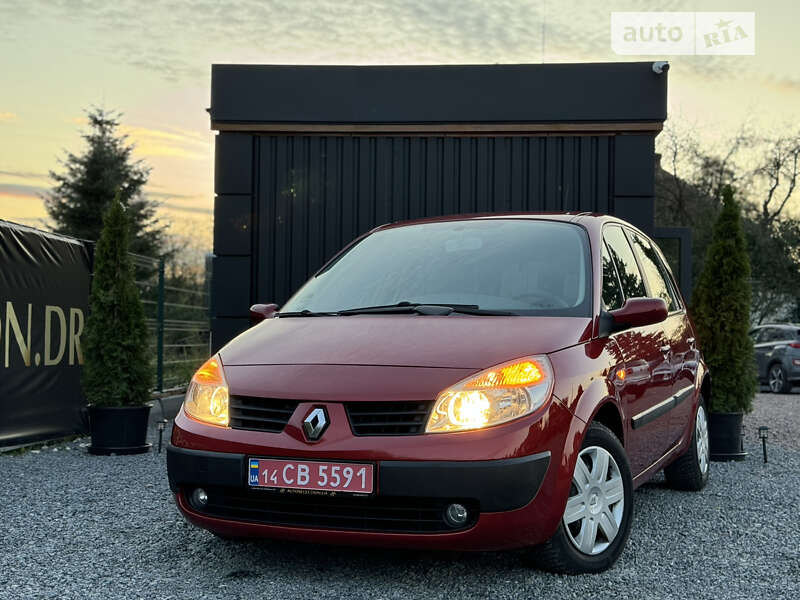 Минивэн Renault Scenic 2006 в Дрогобыче