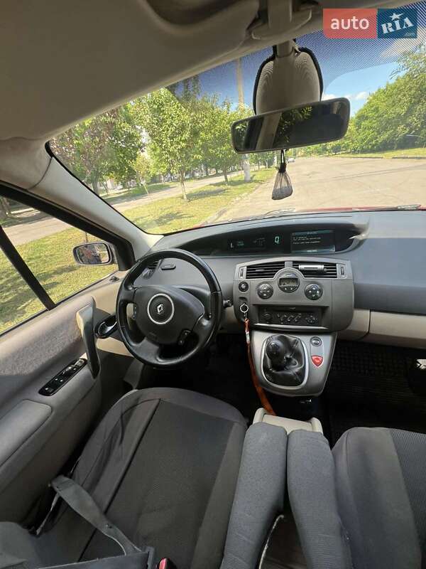 Минивэн Renault Scenic 2007 в Калуше