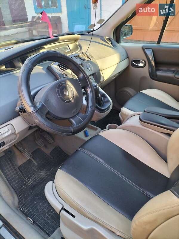 Мінівен Renault Scenic 2004 в Костопілі