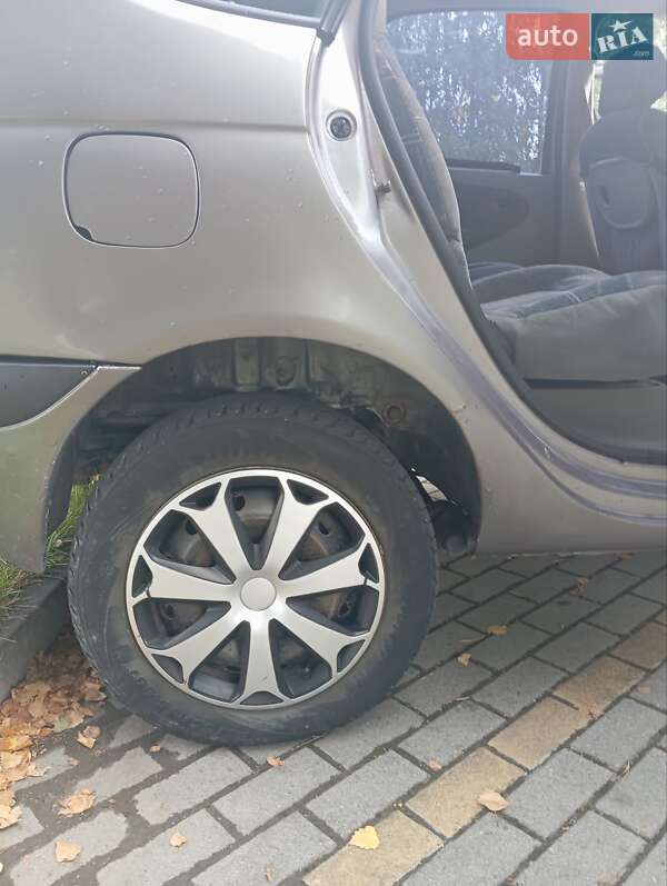 Минивэн Renault Scenic 2001 в Дрогобыче фото 9 Минивэн Renault Scenic 2001 в Дрогобыче