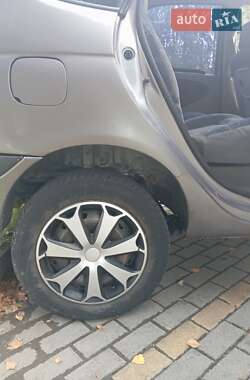Минивэн Renault Scenic 2001 в 