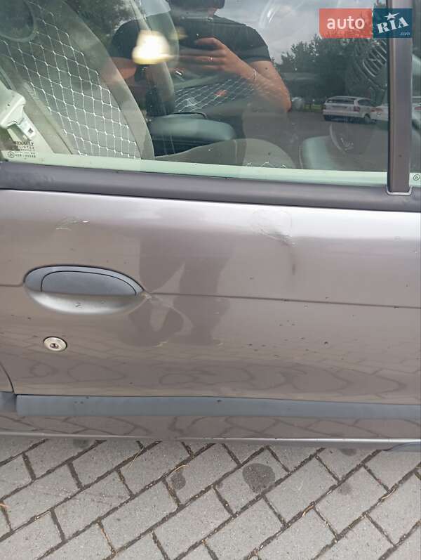 Минивэн Renault Scenic 2001 в Дрогобыче фото 20 Минивэн Renault Scenic 2001 в Дрогобыче