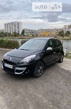 Минивэн Renault Scenic 2011 в Киеве