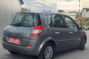 Минивэн Renault Scenic 2006 в Березане