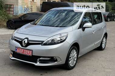 Минивэн Renault Scenic 2015 в Ровно