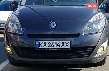 Мінівен Renault Scenic 2011 в Києві