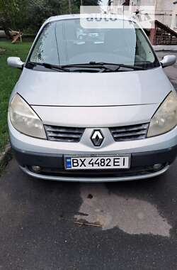 Минивэн Renault Scenic 2004 в Староконстантинове