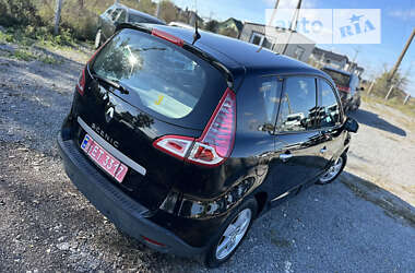 Минивэн Renault Scenic 2011 в Ровно