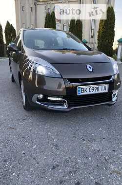 Минивэн Renault Scenic 2012 в Дубно