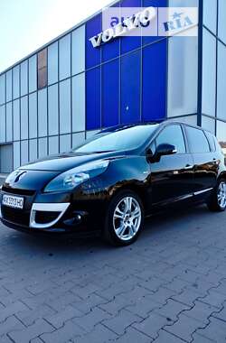 Мінівен Renault Scenic 2011 в Харкові