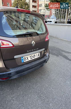 Мінівен Renault Scenic 2010 в Києві