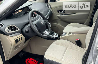 Минивэн Renault Scenic 2011 в Дрогобыче