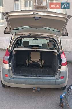 Минивэн Renault Scenic 2008 в 