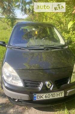 Мінівен Renault Scenic 2006 в Рівному