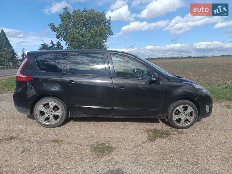 Минивэн Renault Scenic 2009 в Одессе