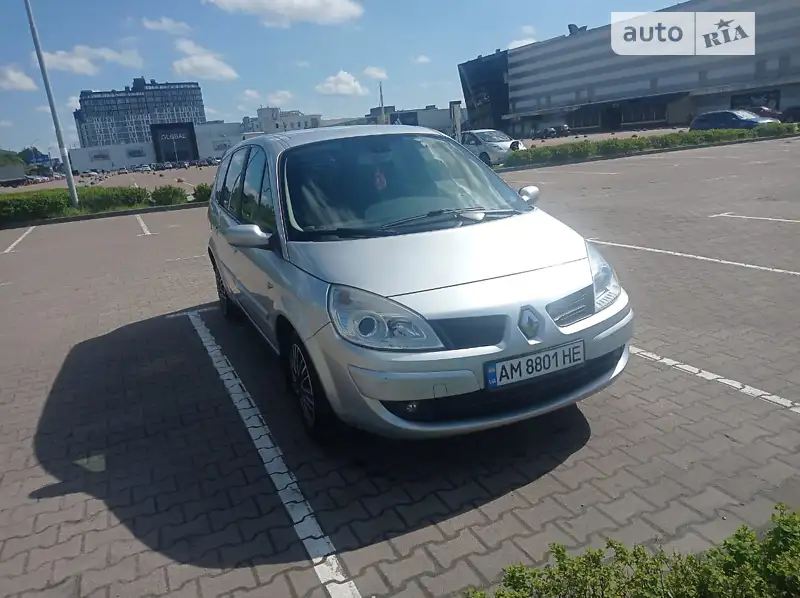 Renault Scenic
