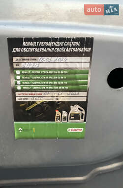 Минивэн Renault Scenic 2011 в 