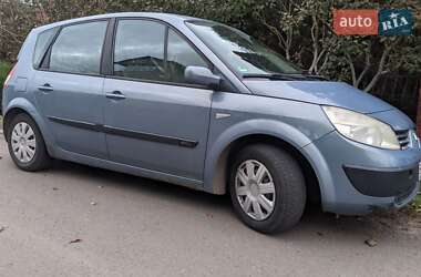 Минивэн Renault Scenic 2005 в 