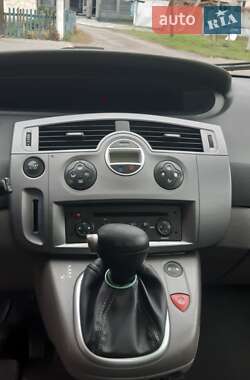 Мінівен Renault Scenic 2008 в Луцьку