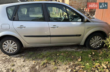 Минивэн Renault Scenic 2005 в Дубно