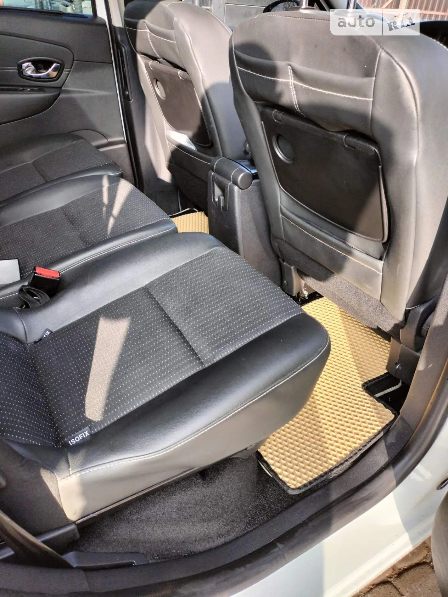 2016 Renault Scenic - мініатюра 8