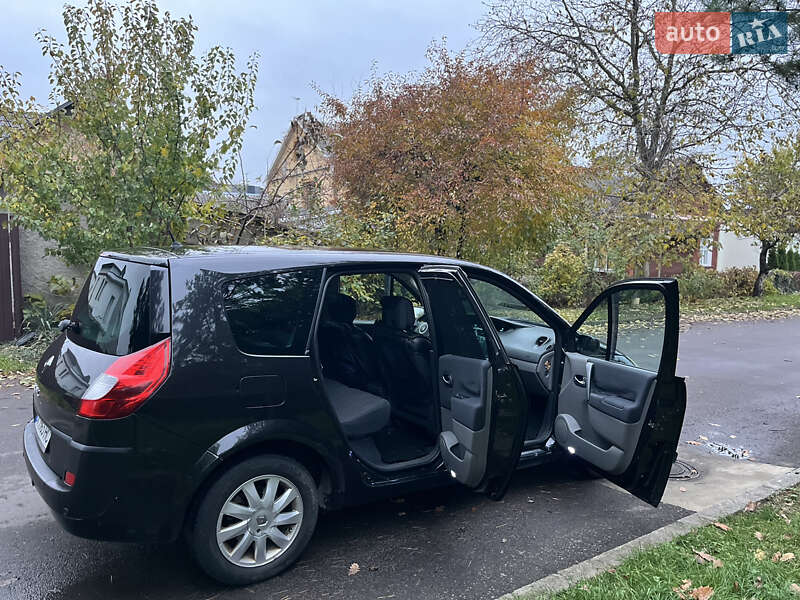 Мінівен Renault Scenic 2008 в Рівному фото 8 Мінівен Renault Scenic 2008 в Рівному