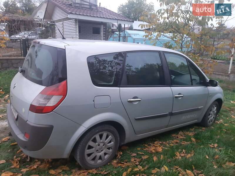 Минивэн Renault Scenic 2004 в Запорожье