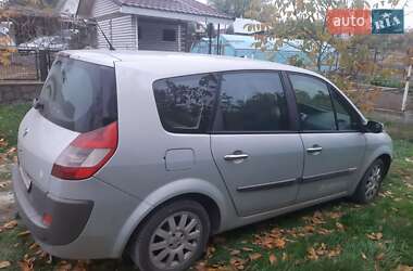 Минивэн Renault Scenic 2004 в 