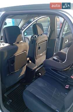 Мінівен Renault Scenic 2006 в Кам'янець-Подільському