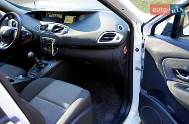 Минивэн Renault Scenic 2013 в Хотине