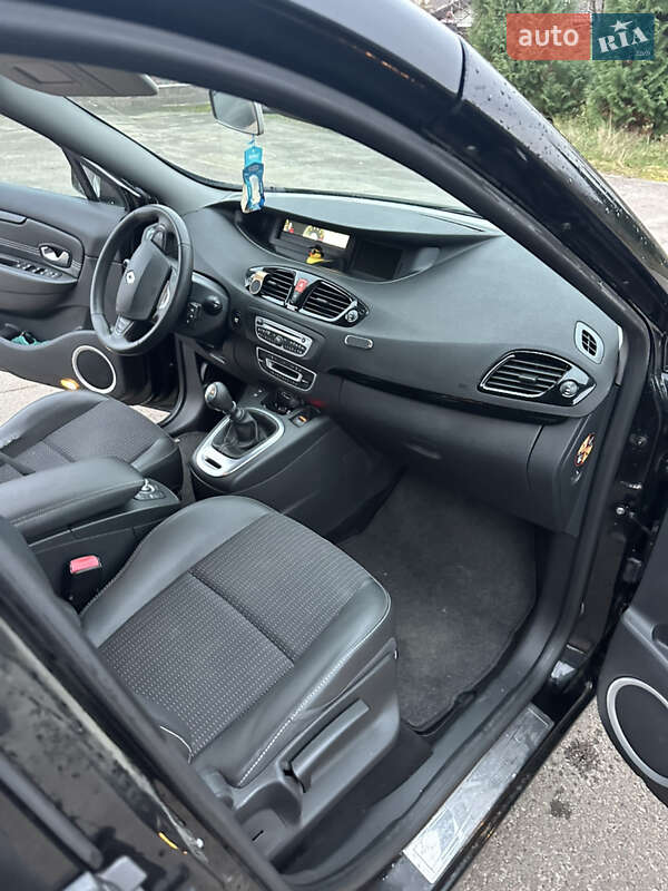 Минивэн Renault Scenic 2011 в Костополе