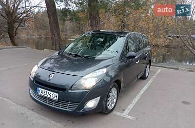 Минивэн Renault Scenic 2011 в Житомире