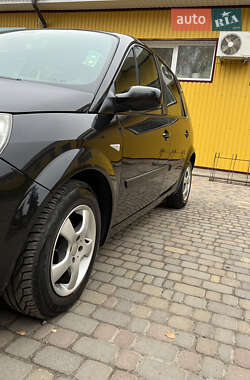 Минивэн Renault Scenic 2008 в Хороле