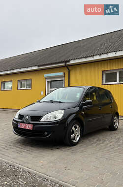 Минивэн Renault Scenic 2008 в Хороле