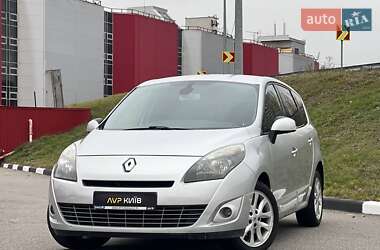 Минивэн Renault Scenic 2010 в Киеве