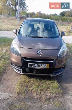 Мінівен Renault Scenic 2013 в Дніпрі