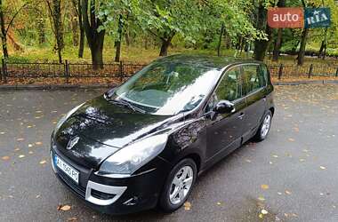 Минивэн Renault Scenic 2011 в Нежине