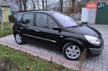 Минивэн Renault Scenic 2004 в Красилове