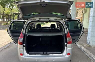 Минивэн Renault Scenic 2008 в 