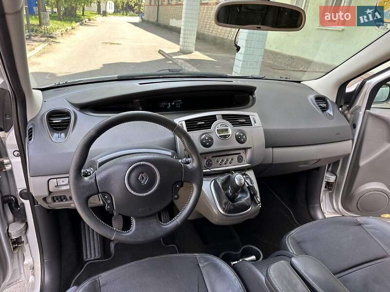 Минивэн Renault Scenic 2008 в Снигиревке