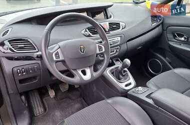 Минивэн Renault Scenic 2011 в Сумах